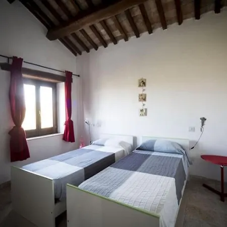 Charming In Near Village *