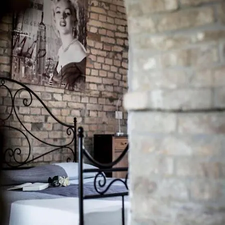 Apartment Charming In Near Village