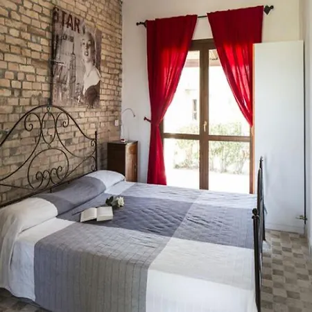 Charming In Near Village אסקולי פיצ'נו