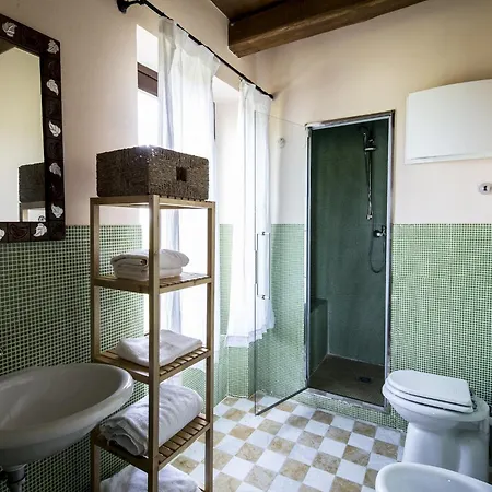 Charming In Near Village אסקולי פיצ'נו