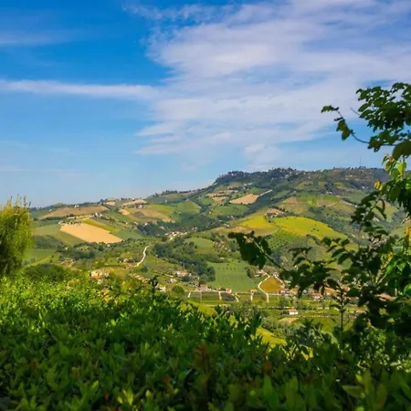 Charming In Near Village Apartment Ascoli Piceno