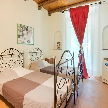 Charming In Near Village Appartement *