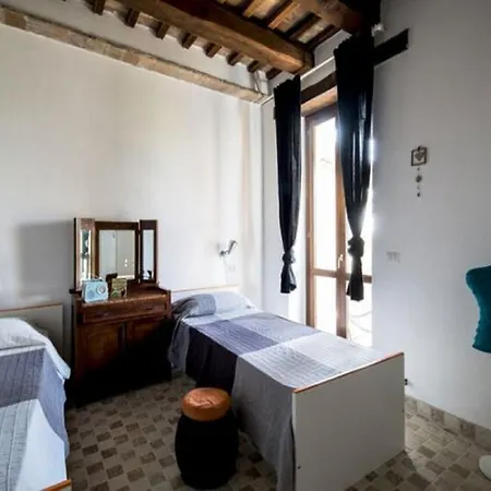 Charming In Near Village Appartement