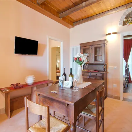 Apartment Charming In Near Village