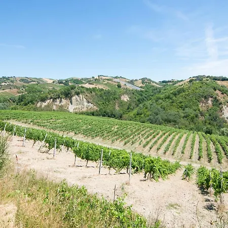 Charming In Near Village Ascoli Piceno